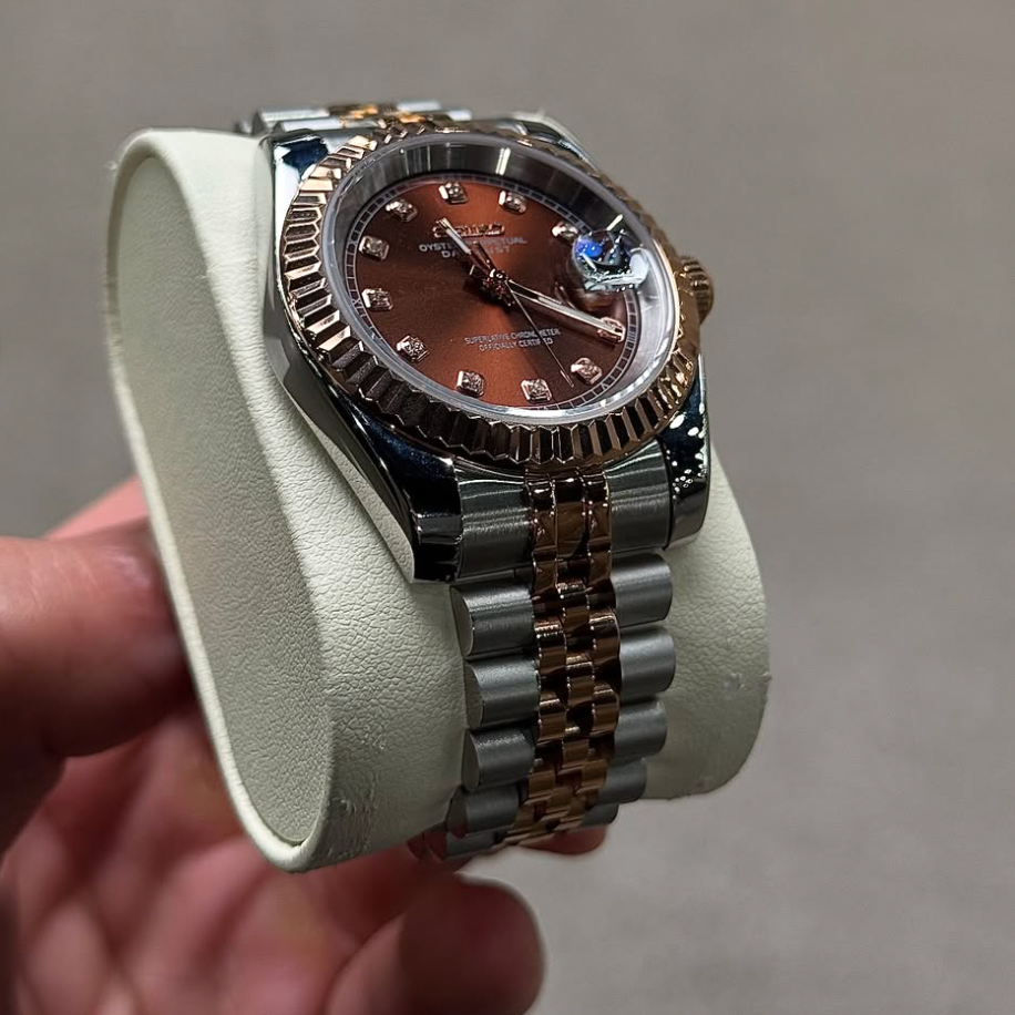 ELVANE® Chocolate Diamond Dial