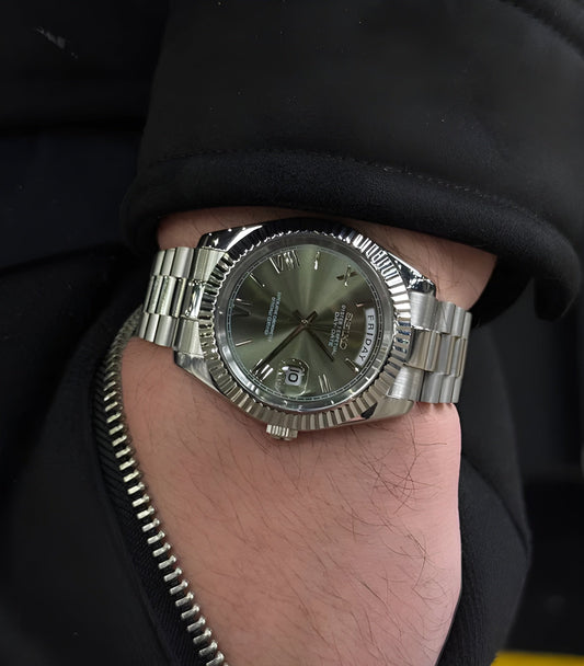 ELVANE® Imperial Emerald Dial