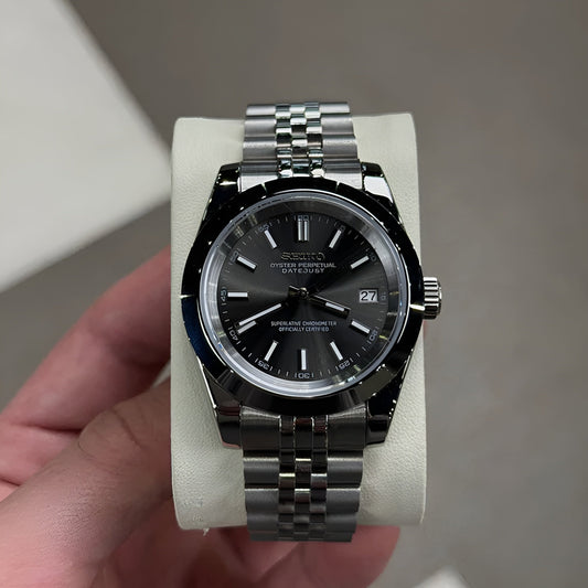 ELVANE® Satin Smoke Dial