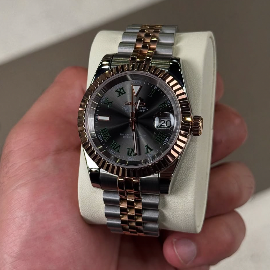ELVANE® Royal Dusk Roman Dial