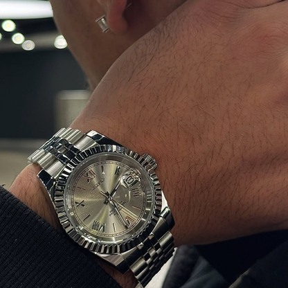 ELVANE® Chrome Roman Numeral Dial