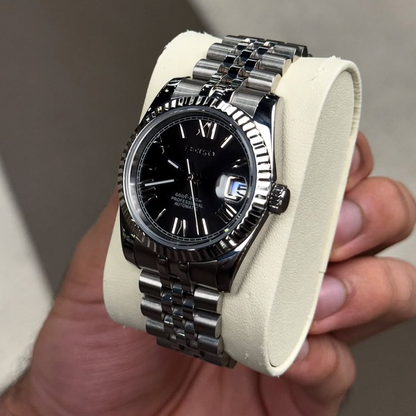 ELVANE® Black Roman Numeral Dial