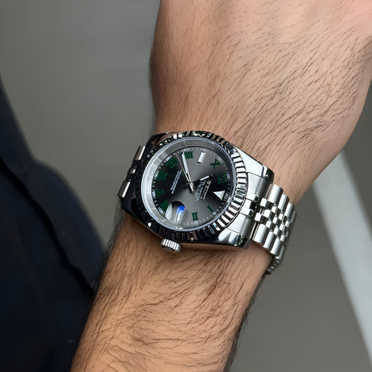 ELVANE® Green Roman Numeral Dial