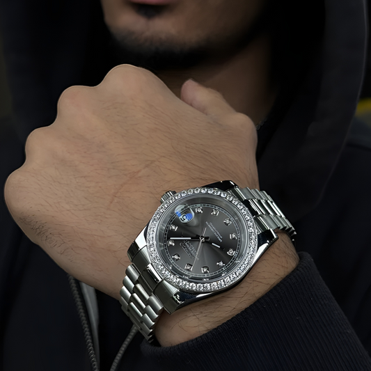 ELVANE® Moonstone Diamond Dial